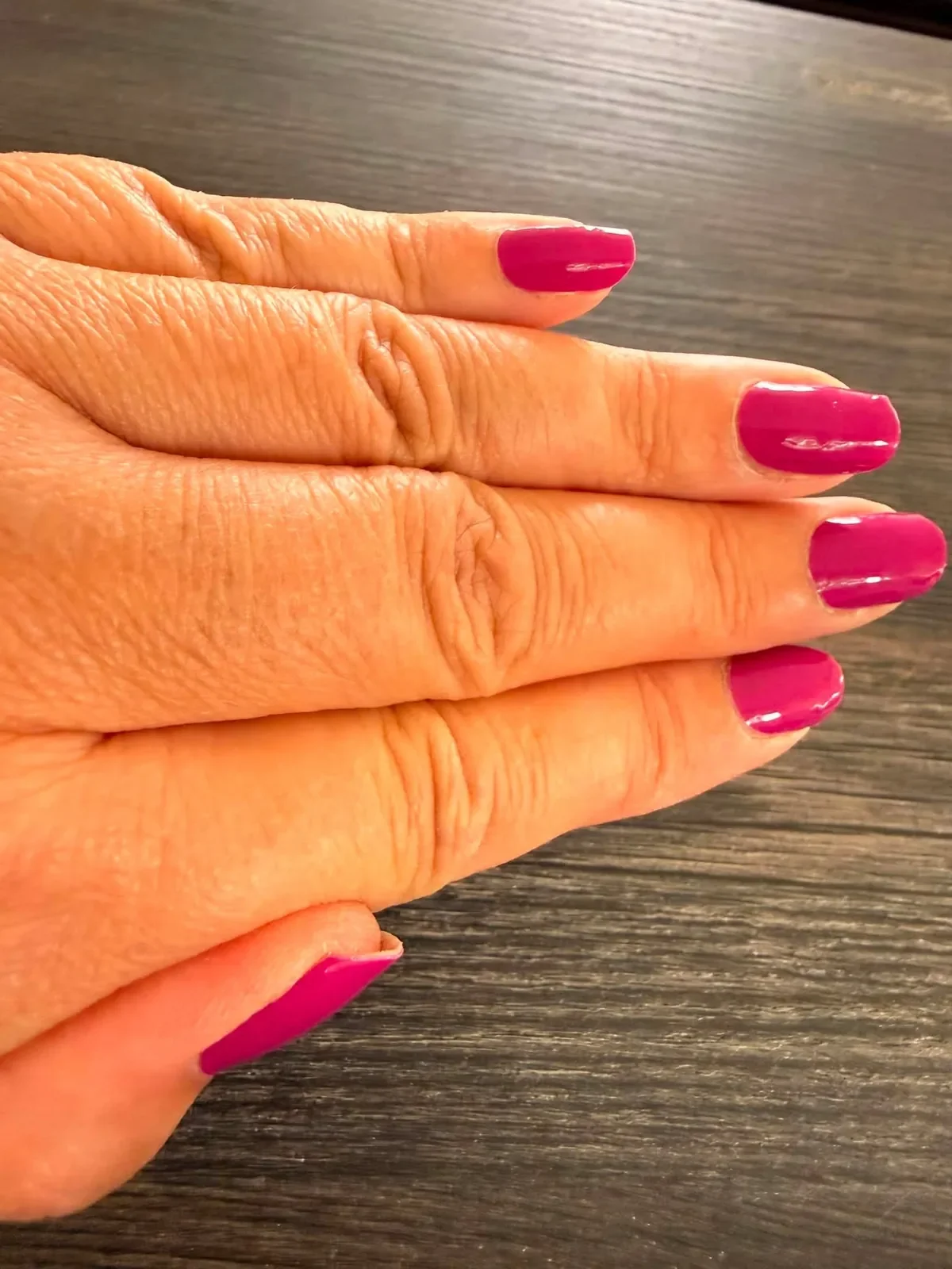 Jacqui's Berry Pop Glaize manicure